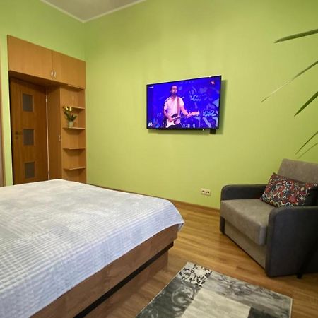 Lublinbnb - Exclusive Family Apartment ------ In The Heart Of Lublin -------------------------------- Bedroom & Living Room & Kitchen Екстериор снимка
