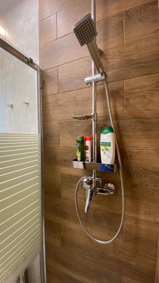 Lublinbnb - Exclusive Family Apartment ------ In The Heart Of Lublin -------------------------------- Bedroom & Living Room & Kitchen Екстериор снимка