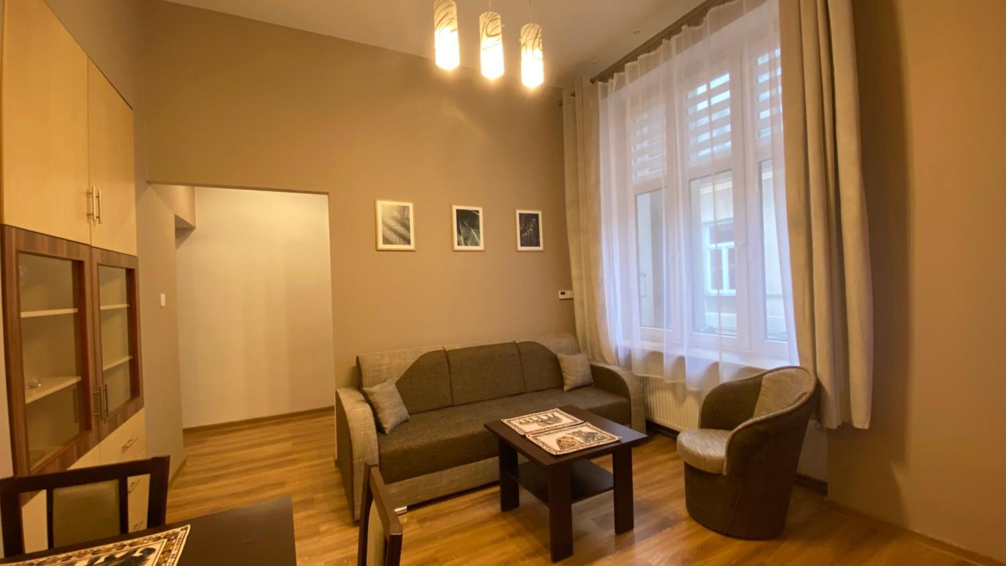 Lublinbnb - Exclusive Family Apartment ------ In The Heart Of Lublin -------------------------------- Bedroom & Living Room & Kitchen Екстериор снимка